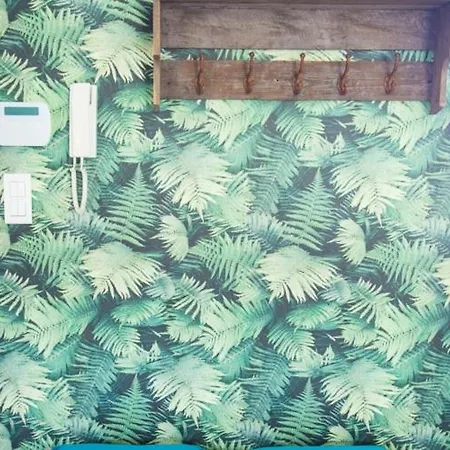 Vintage 1894 & Au Coeur Du Vignoble Nyaraló *