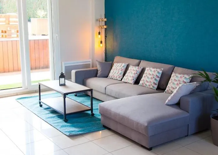 Vintage 1894 & Au Coeur Du Vignoble *